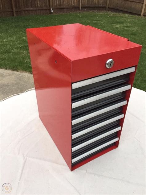 All assets are being sold by third party companies. . Craftsman 706 toolbox